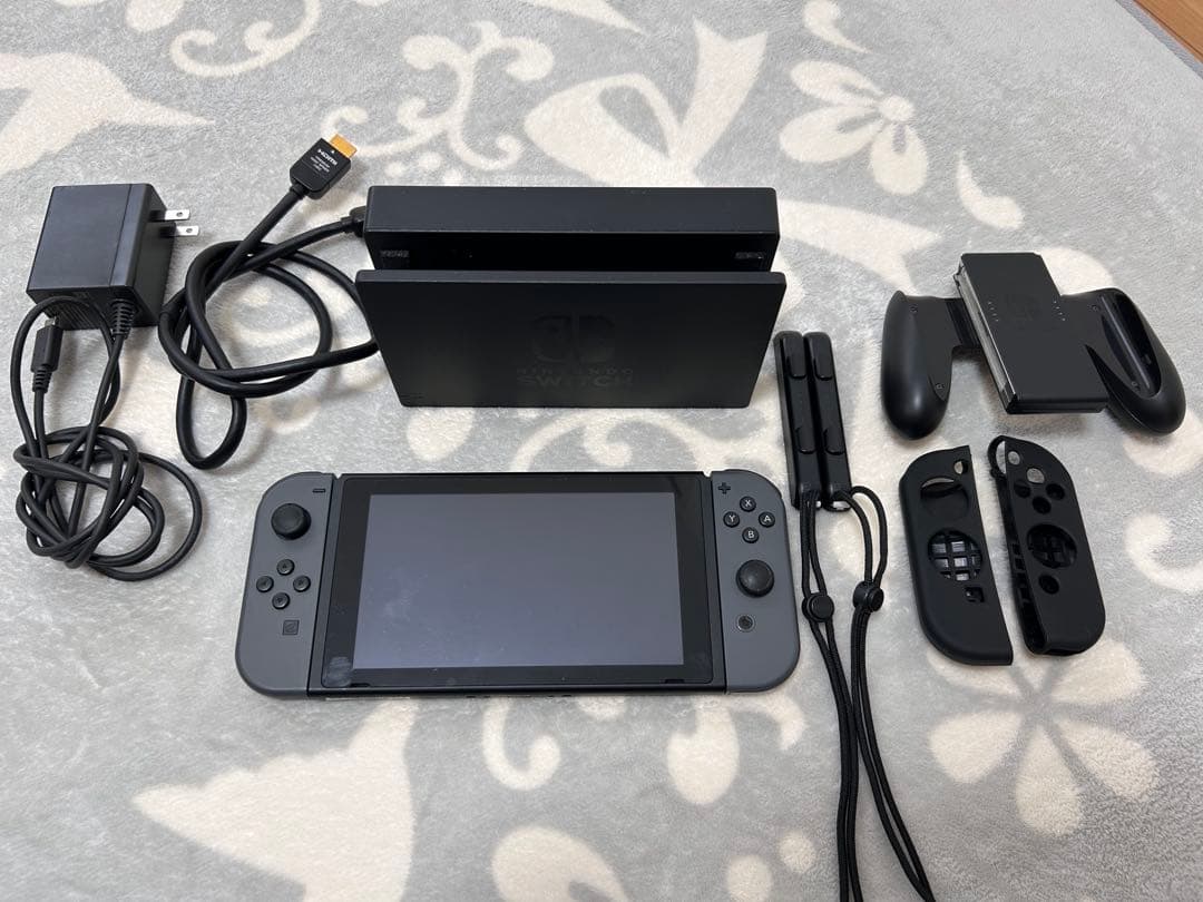 Nintendo Switch 本体 グレー ドック付き