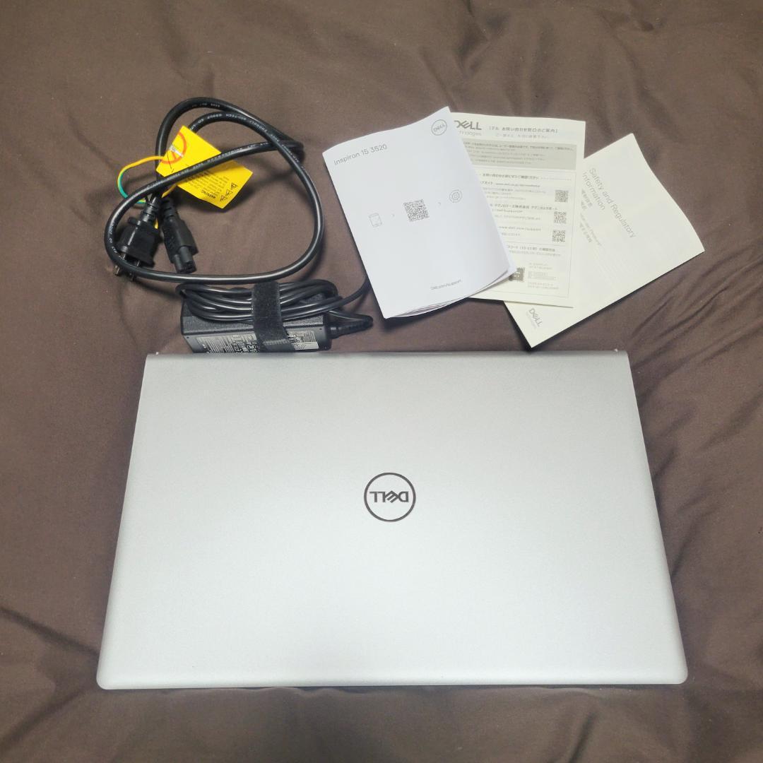 【美品】Dell Inspiron 15 3520 Core i5～2024年製