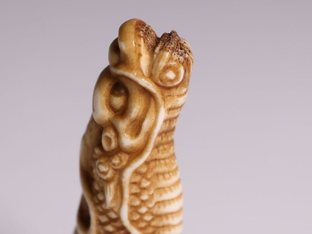 時代 堤物 根付 置物 鹿角 麒麟 全長7.6cm 神獣 彫刻【CM258】