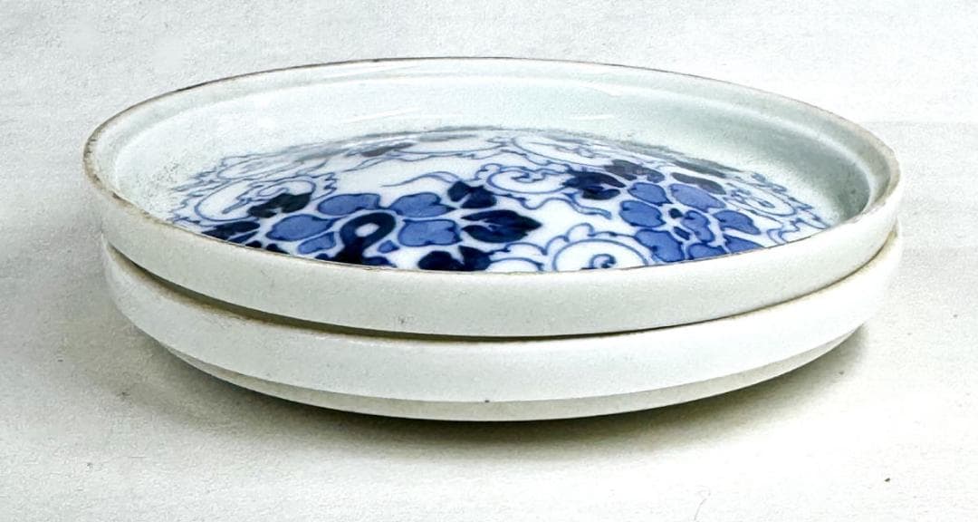 時代物 古染付唐草花文香合 青花 唐物 茶道家旧蔵 歴史有る年代物WWTT050