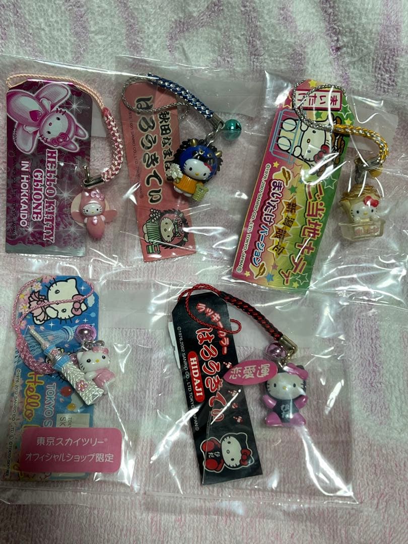 キティちゃんご当地ストラップ(根付け)＆チャーム 計27個/まとめ売り・レア美品