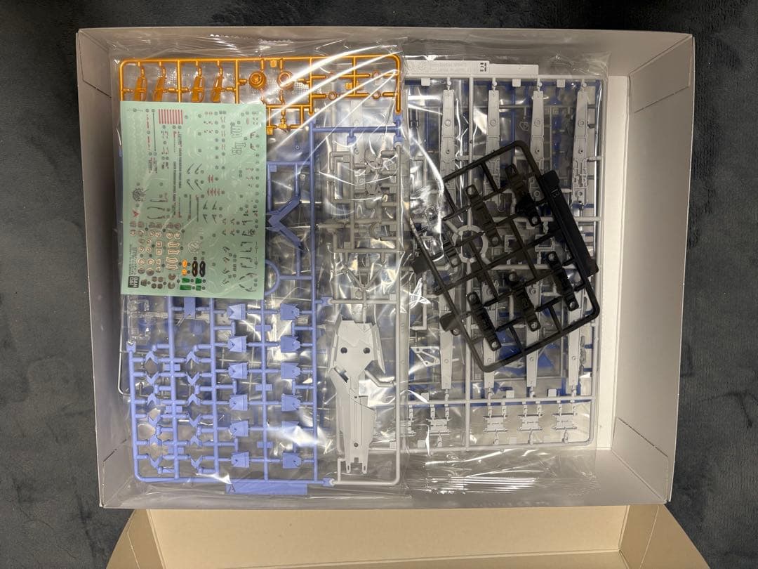 ロボット BANDAI RX-93-V2 Hi-V Gundam RG