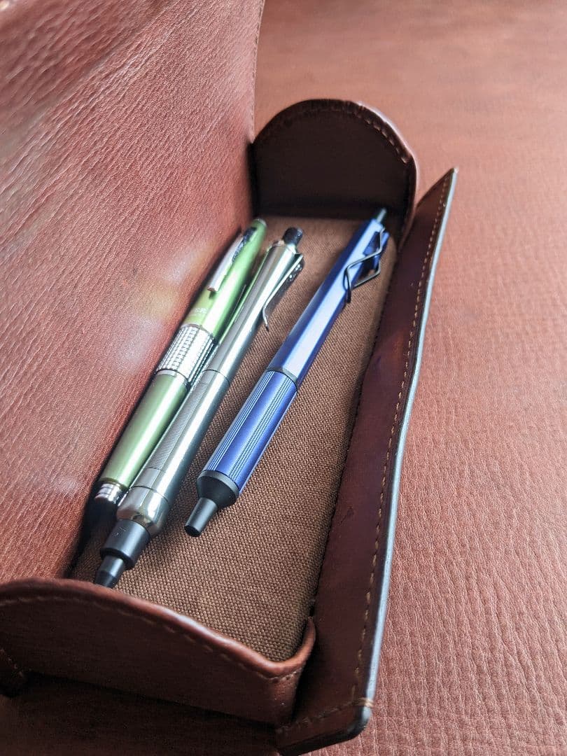 【ベイカーフルグレインブライドル】ペンケース　めがねケース　カラー：チョコ