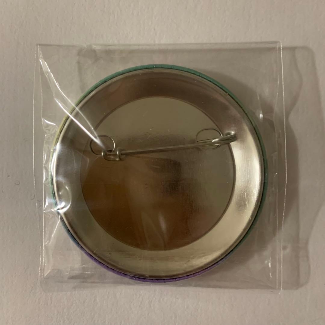 【激レア】進撃の巨人 リヴァイ 缶バッジセット wit