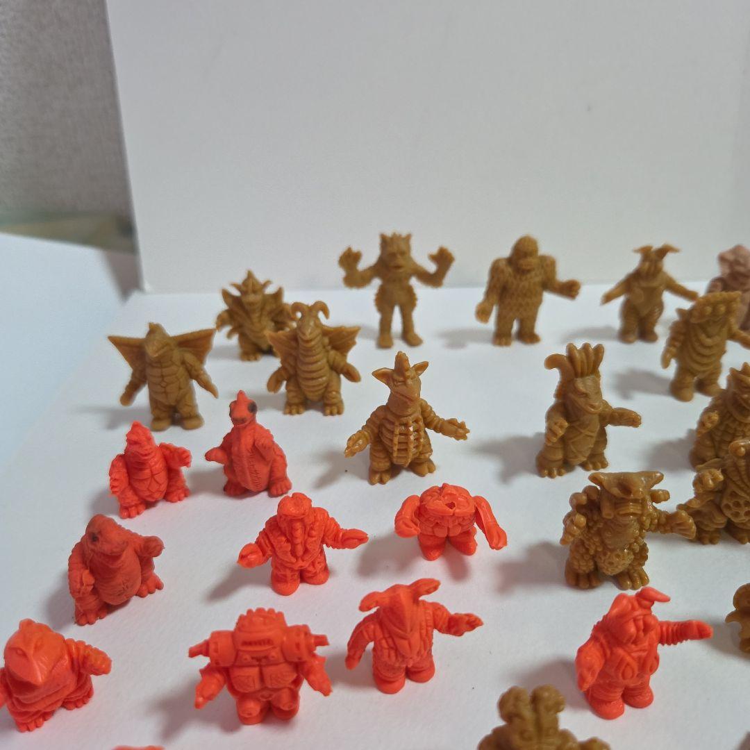 ウルトラマン消しゴム　怪獣消しゴム　74点セット