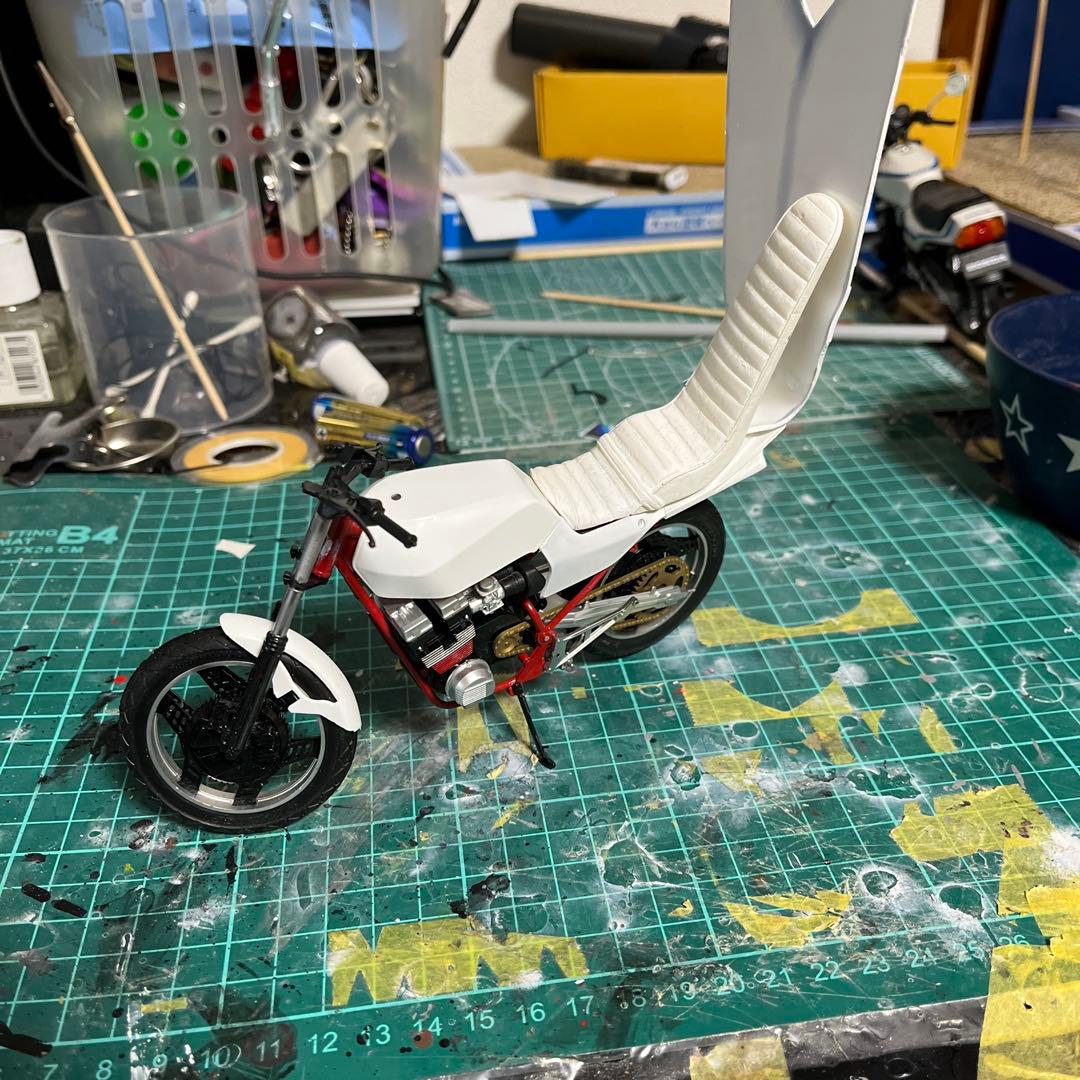 俺のマシン バイク プラモ 1/12 アオシマ CBX400F ジャンク