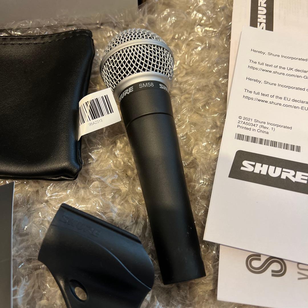新品未使用 SHURE SM58 ダイナミックマイク 本体と付属品
