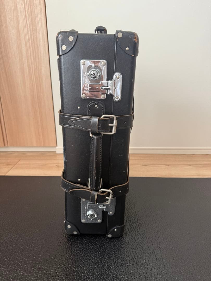 GLOBE-TROTTER センテナリー34L Black/Black 2輪