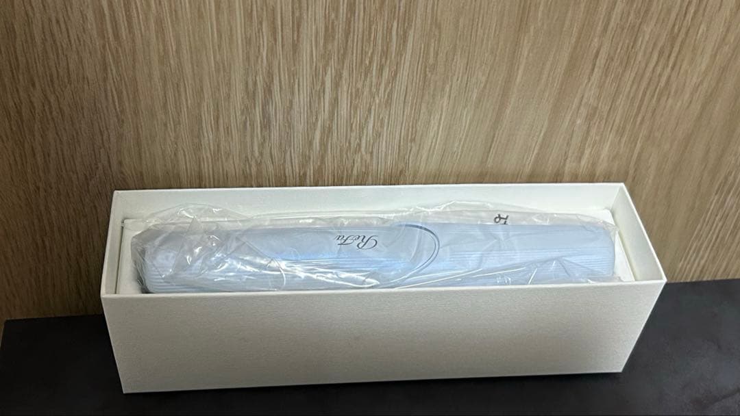 B*s様 ReFa フィンガーアイロン ST　ホワイト