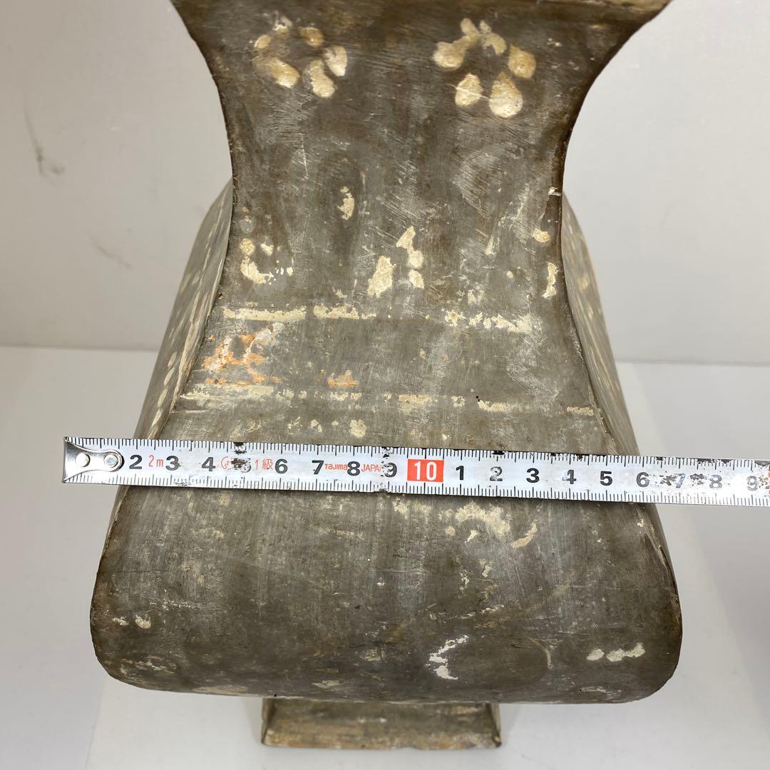 中国漢時代　灰陶加彩方壷　共箱　高さ43㎝　タカサニ　東な7-0301①
