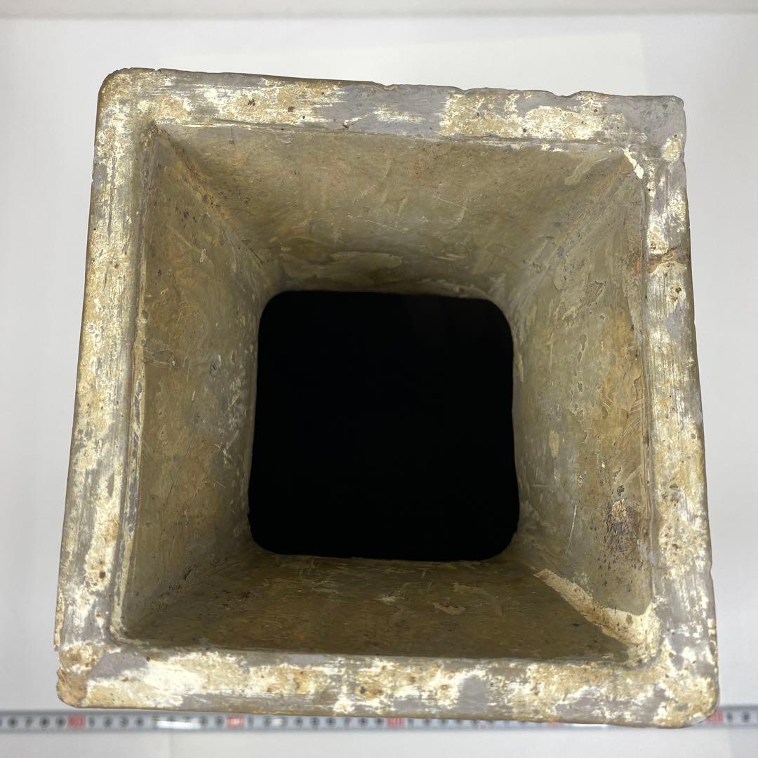 中国漢時代　灰陶加彩方壷　共箱　高さ43㎝　タカサニ　東な7-0301①