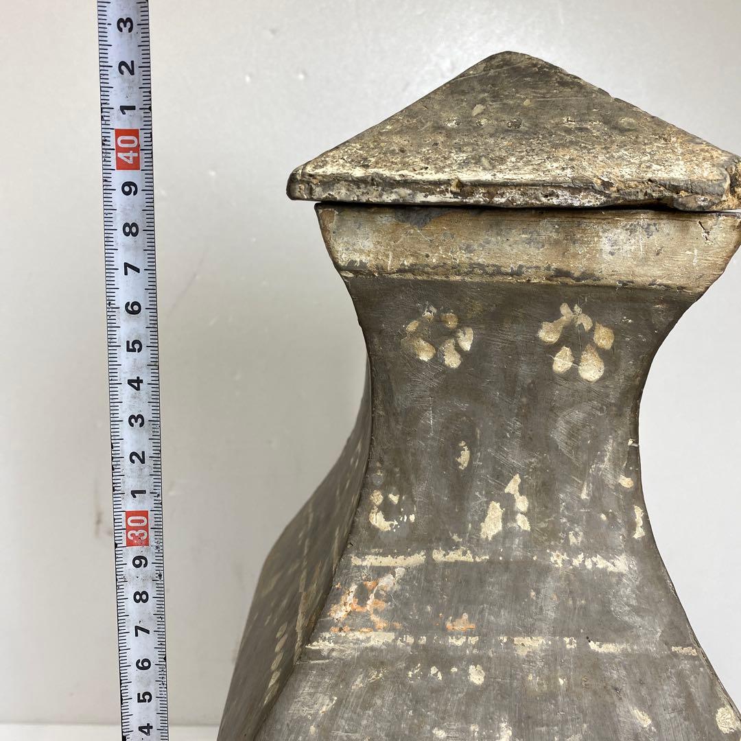 中国漢時代　灰陶加彩方壷　共箱　高さ43㎝　タカサニ　東な7-0301①