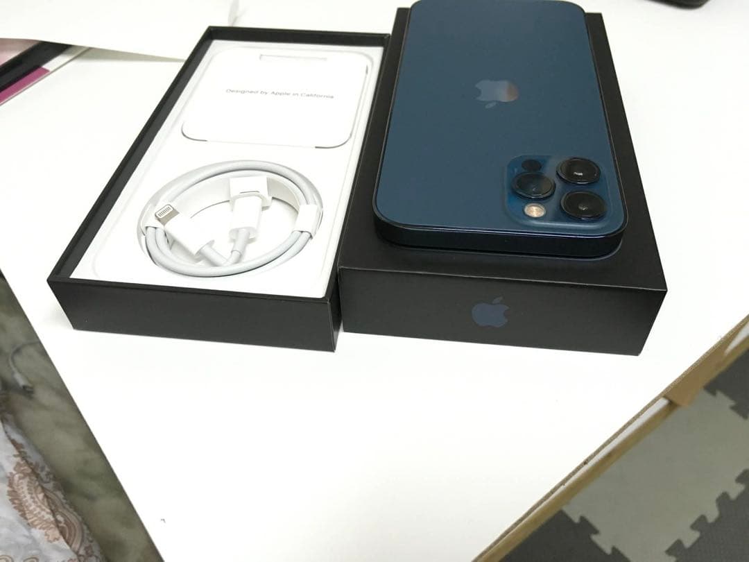 Apple iPhone 12 pro 128GB ミッドナイトブルー 本体
