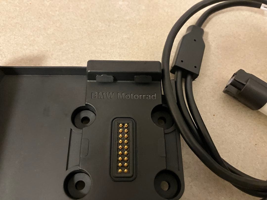 Motorrad純正ナビ用クレードル (77 52 7 721 940)