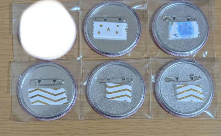 プロセカ 暁山瑞希 グリッター缶バッジ グリ缶 6C ディスタンス