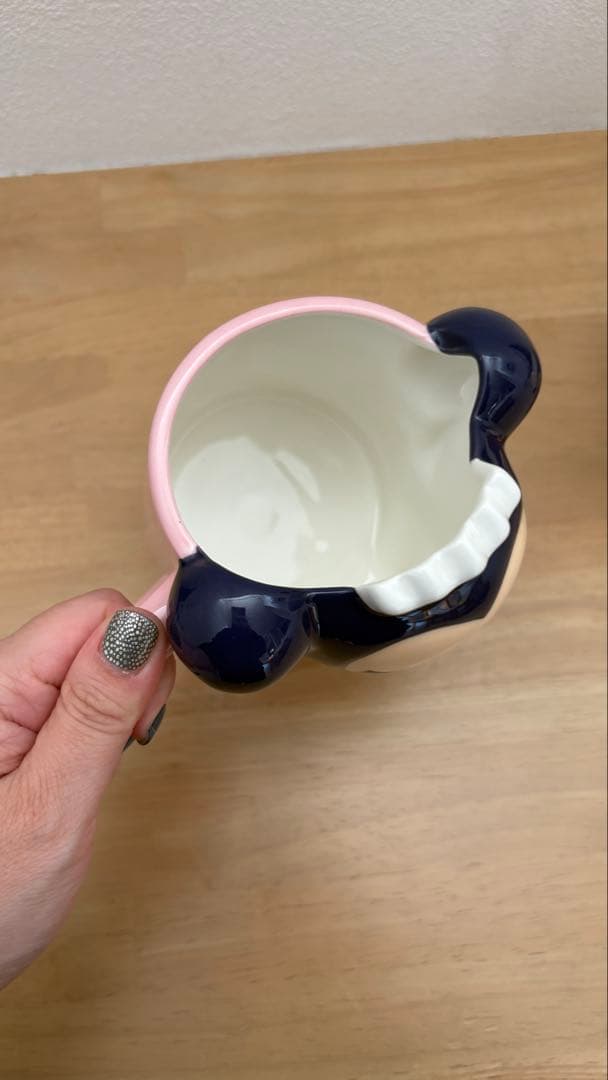 クレヨンしんちゃん ペアマグカップ マカオとジョマ