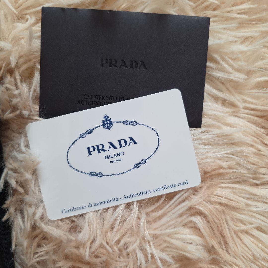 PRADA ブラック ショルダーバッグ 新品