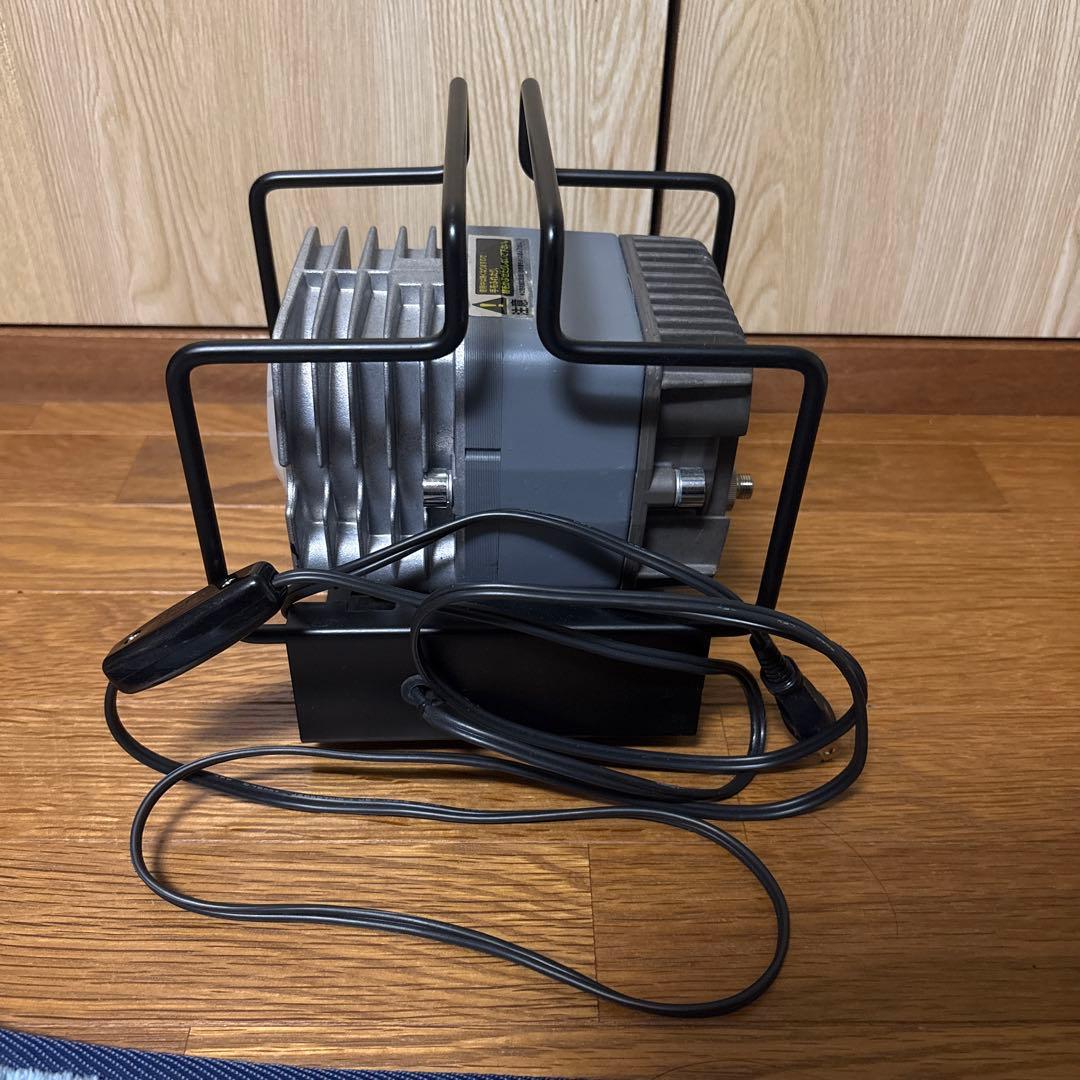 リニアコンプレッサーL7