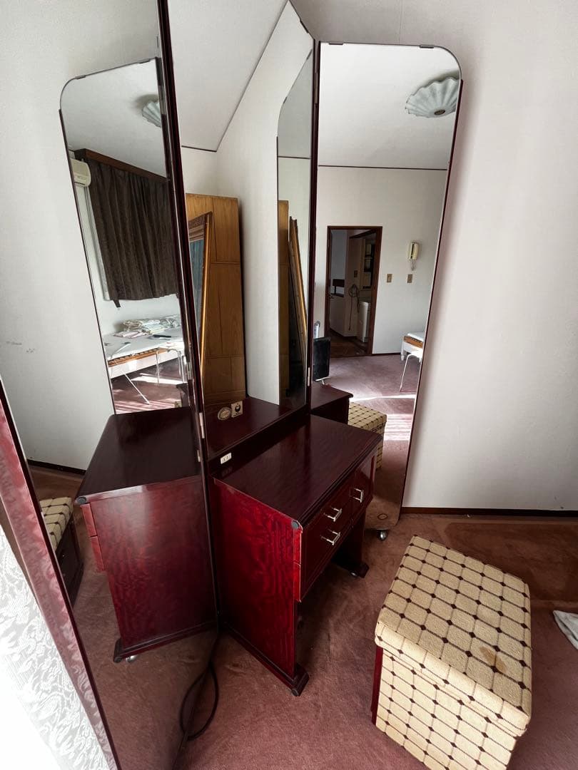 コ*ユ様 ワインレッド三面鏡ドレッサー 引き出し付き(最高級銅引鏡ミエミラー)
