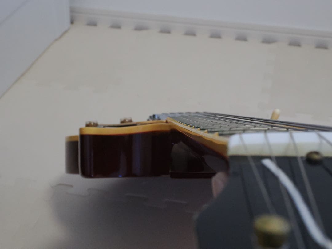 Gibsonレスポールトラディショナル2009年製　バリトラ美品GROVERペグ