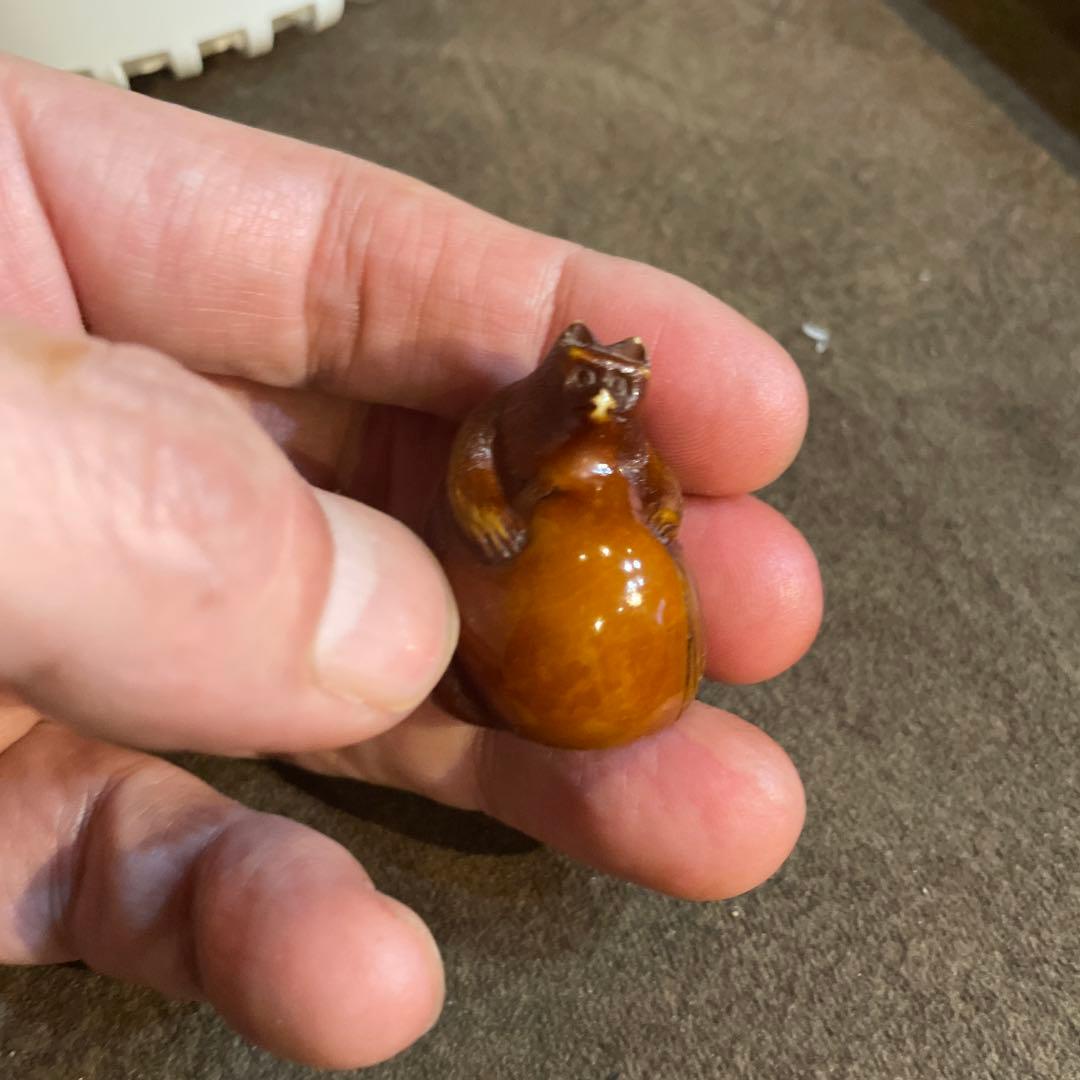 根付 狸 骨 牙等天然素材 銘あり