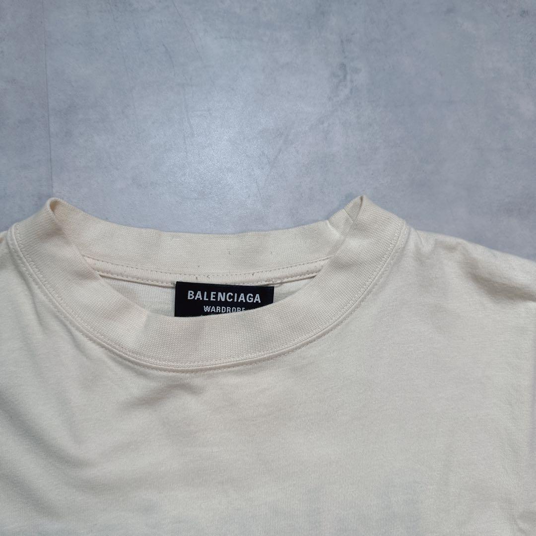 BALENCIAGA バレンシアガ Tシャツ 刺繍ロゴ アイボリー XXS .