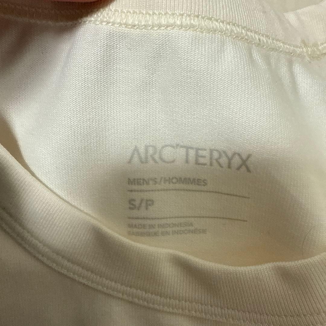 【新品・未使用】ARC’TERYX キャプティブ アークワードLS Ｓ