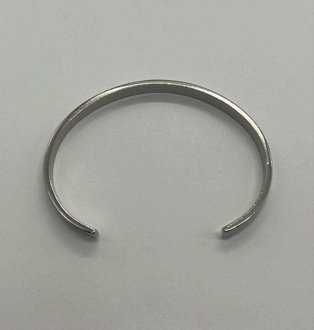 メゾン マルジェラ MAISON MARGIELA ロゴ カフ バングル SV