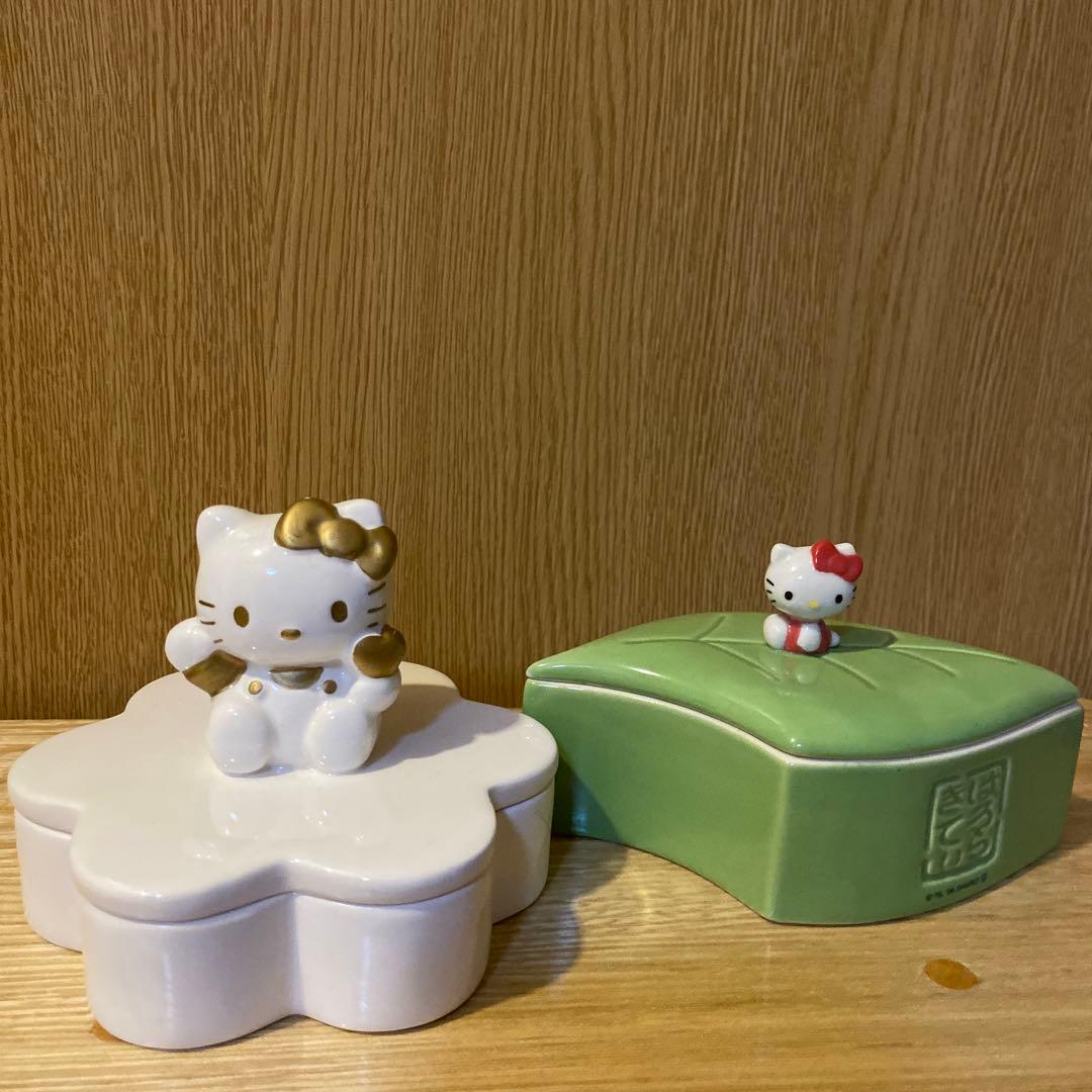 ハローキティ　陶器　小物入れ