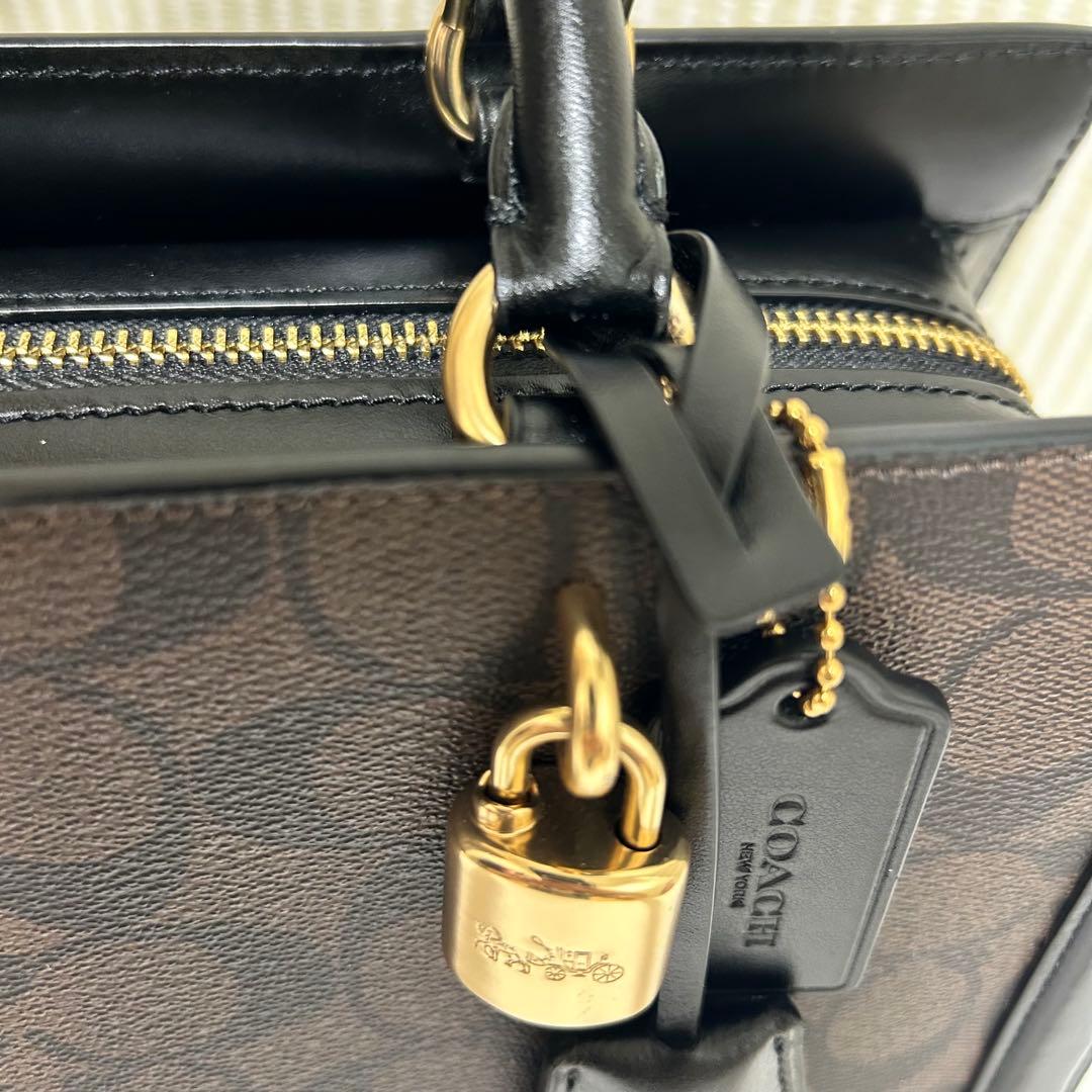 COACH シグネチャー 2WAY ハンドバッグ