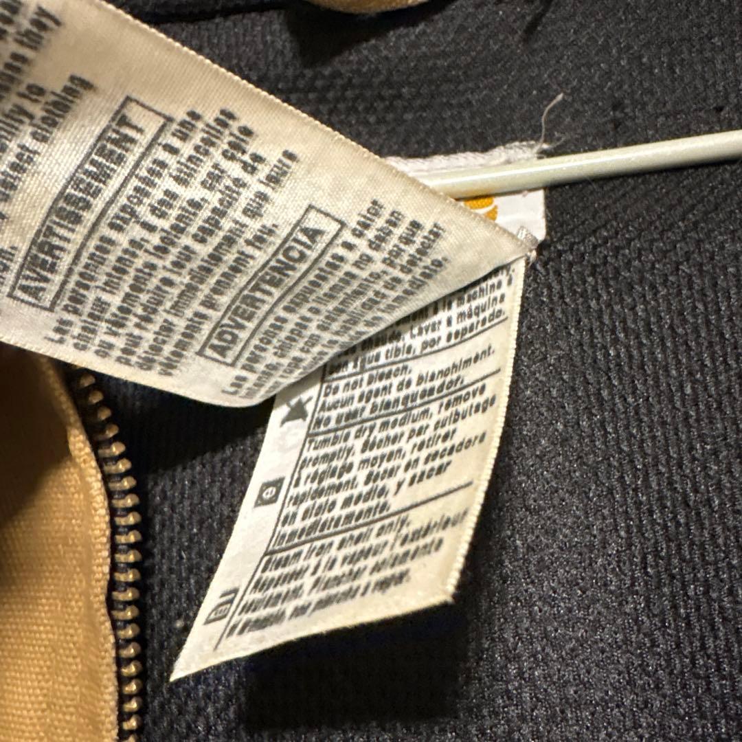 Carhartt アクティブジャケット ベージュ　Mサイズ