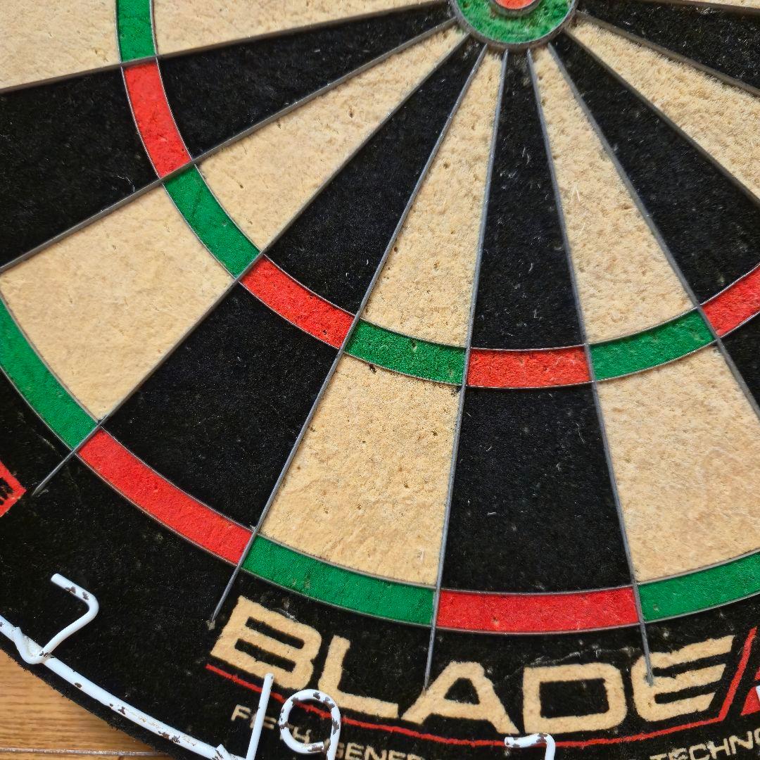 WINMAU BLADE 5 DUAL CORE ダーツボード