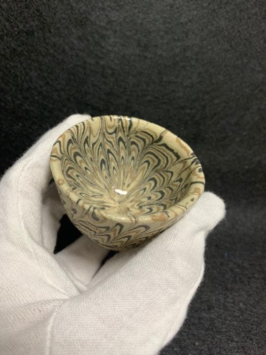 二代双鶴　煉込 ぐい呑　伝統模様鶉手　練り込み