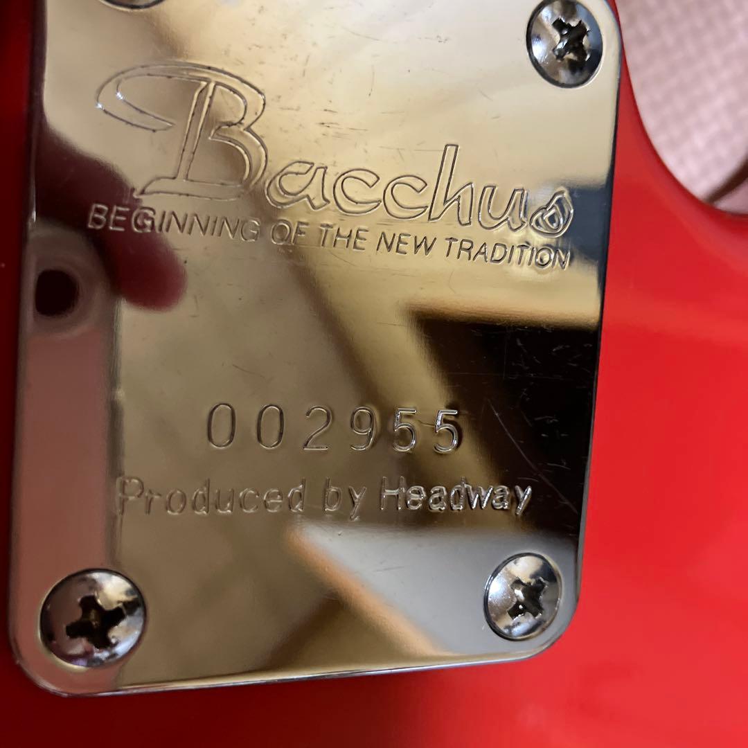 Bacchus エレキギター ストラトキャスタータイプ レッド