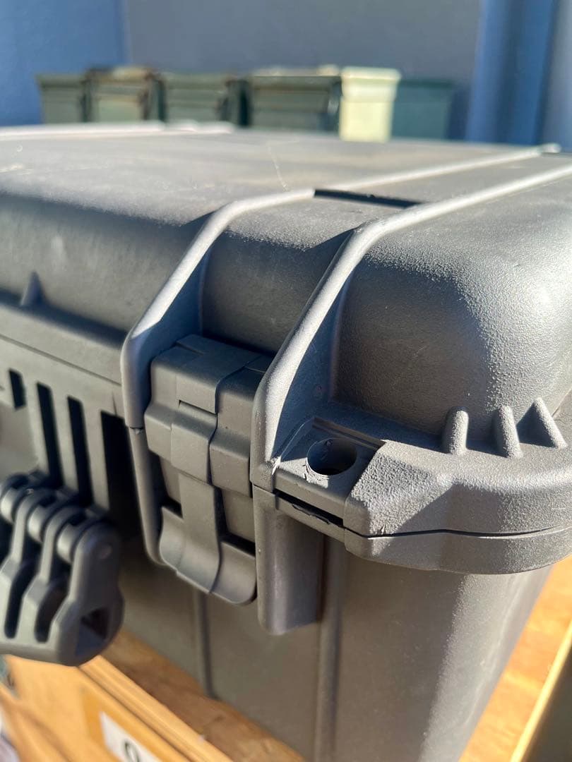 米軍放出品ハードケースPELICANペリカン ハードプロテクターケース 防水防塵