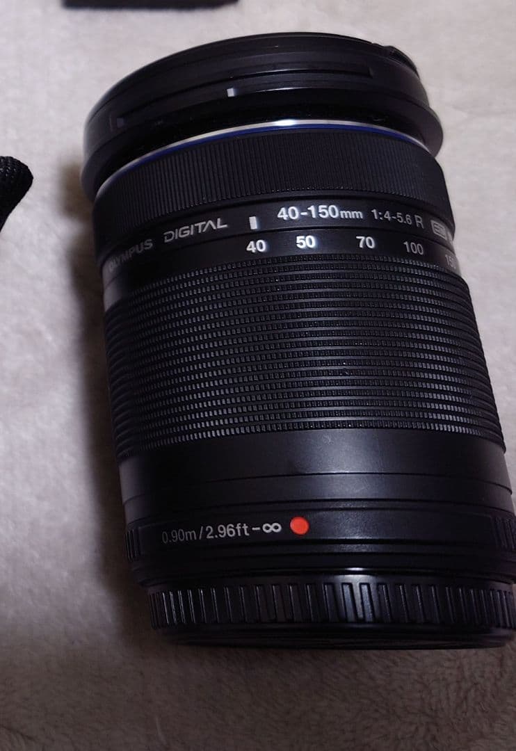 OLYMPUS　望遠ズームレンズ　M.ZUIKO 40-150mm