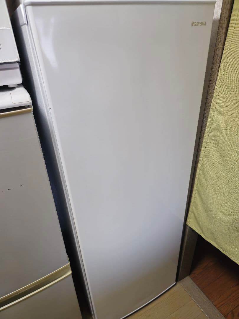 【値引きしました！】アイリスオーヤマ IUSN-14A-W 冷凍庫 142L