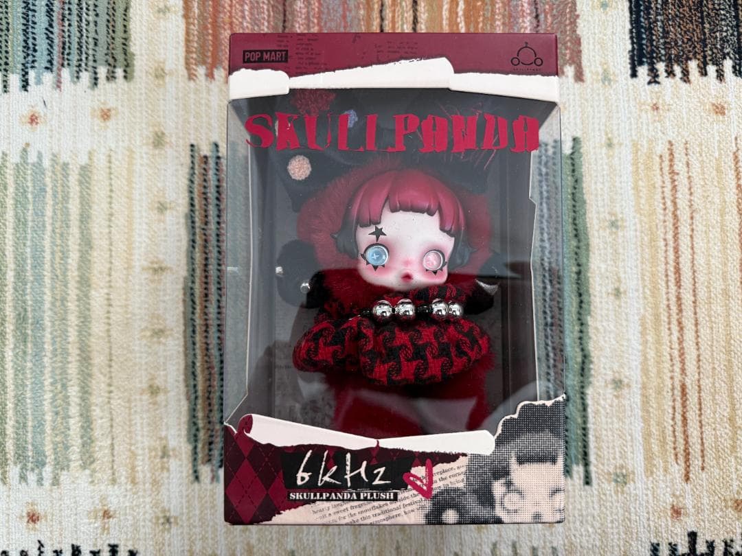 【ヨーロッパ限定】SKULLPANDA Plush-6000Hz ぬいぐるみ