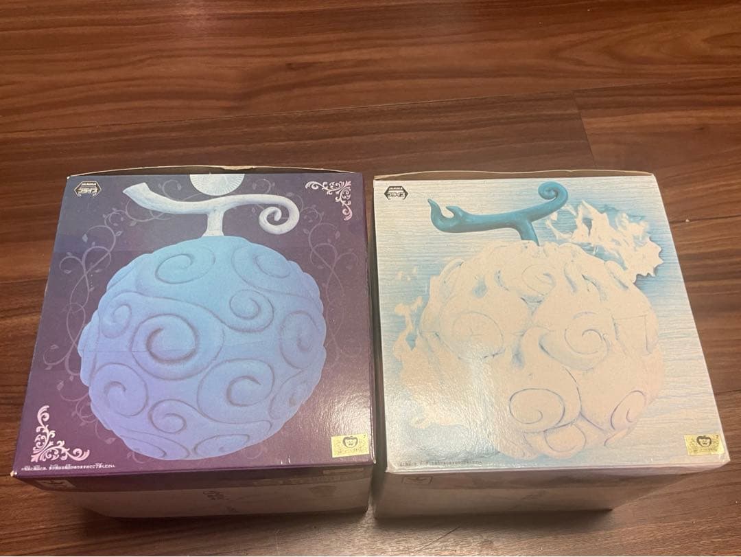 ワンピースフィギュア。ゴムゴムの実・メラメラの実15周年記念お中元タイプ