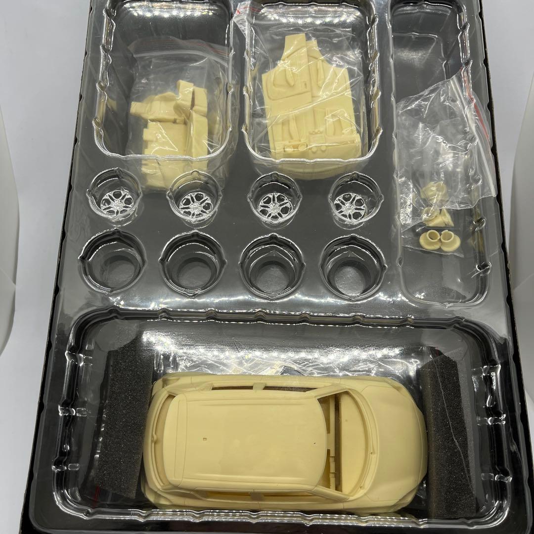 【未使用】モデラーズ スズキ スイフトスポーツ 1/24 zc33s スイスポ