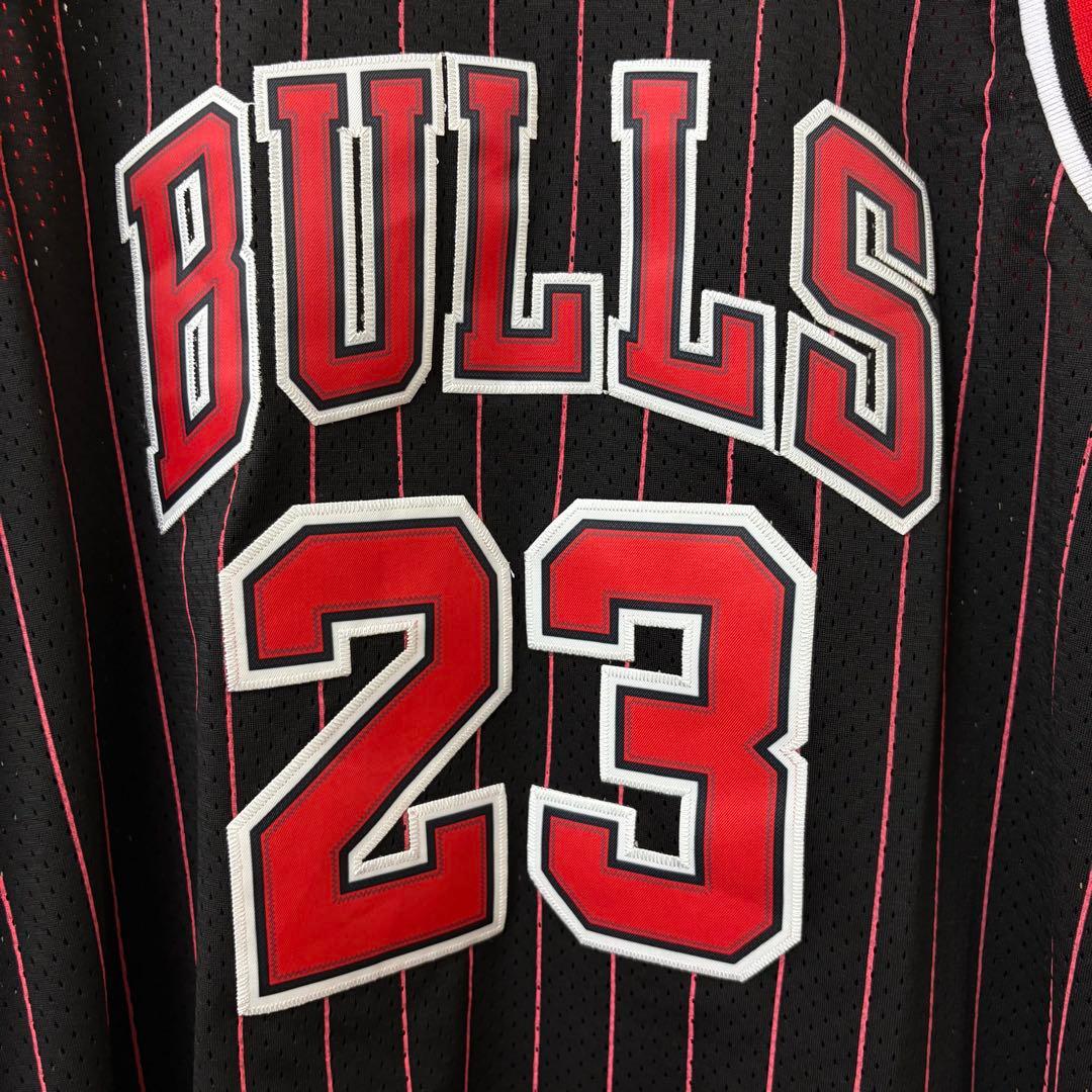 【激レア】NBA シカゴブルズ　ゲームシャツ　ユニフォーム　ジョーダン　刺繍