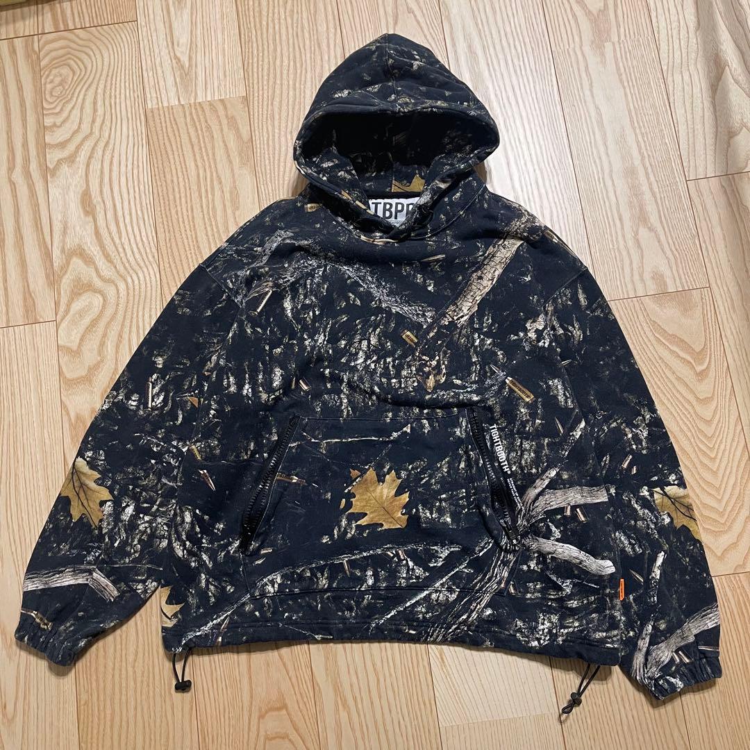 TIGHTBOOTH BULLET CAMO HOODIE M サイズ