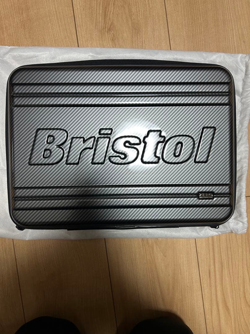 新品未使用　F.C.Real Bristol ゼロハリバートン PC CASE