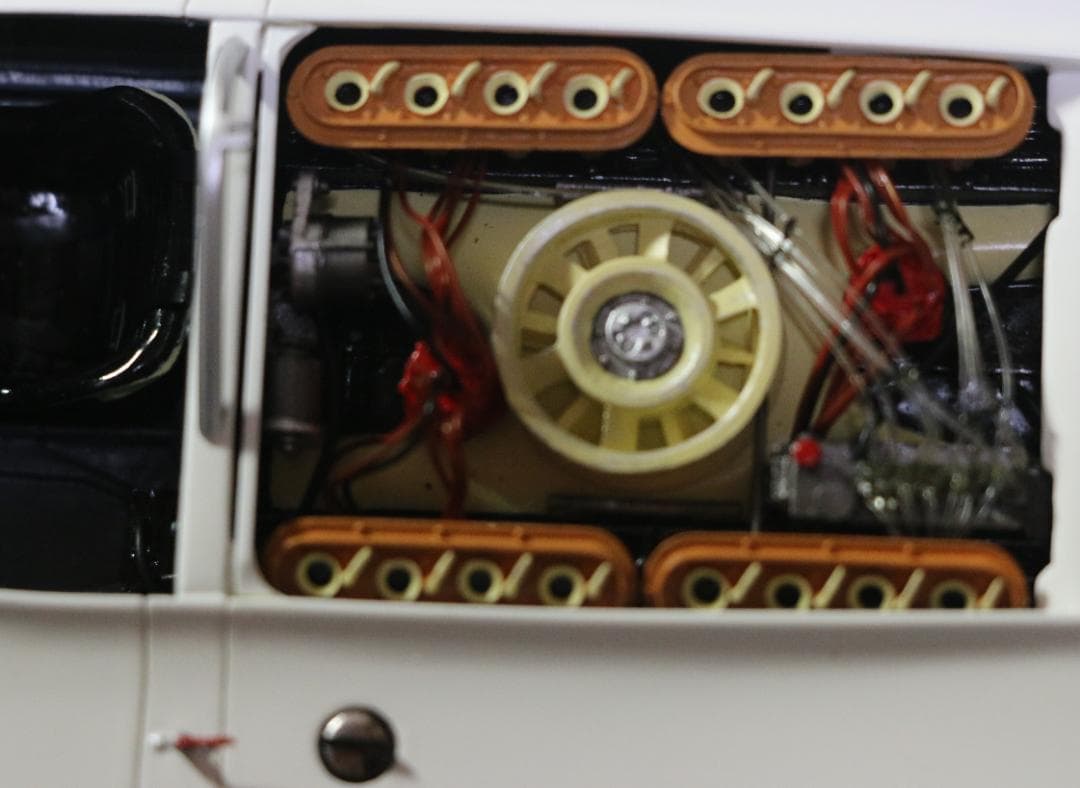 ＴＳＭモデル製 　ポルシェ９１７PA スパイダーモデル　1/18 　中古品