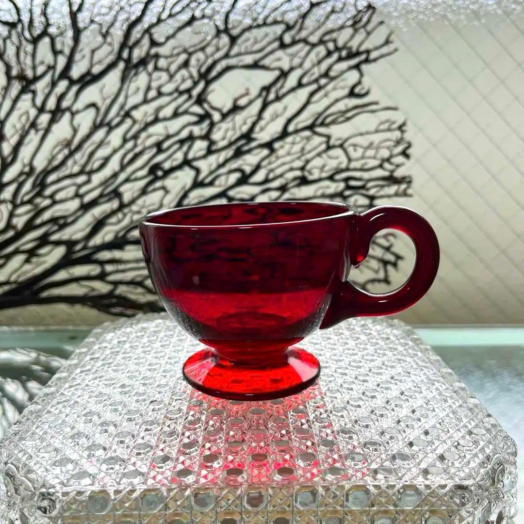 骨董　時代ガラス　希少緋色　朱赤　赤胴　取手付き　アイスクリームコップ　氷コップ