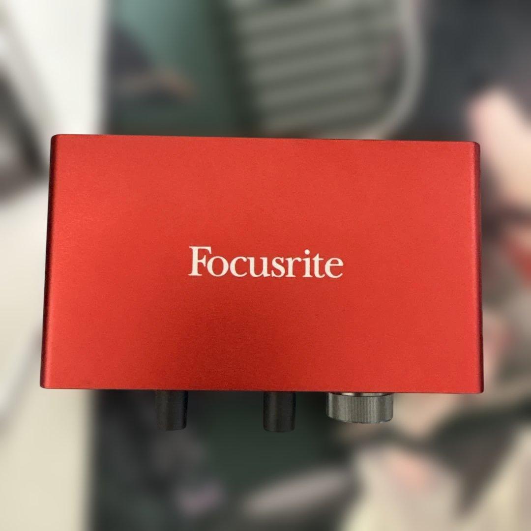 Scarlett solo (フォーカスライト)