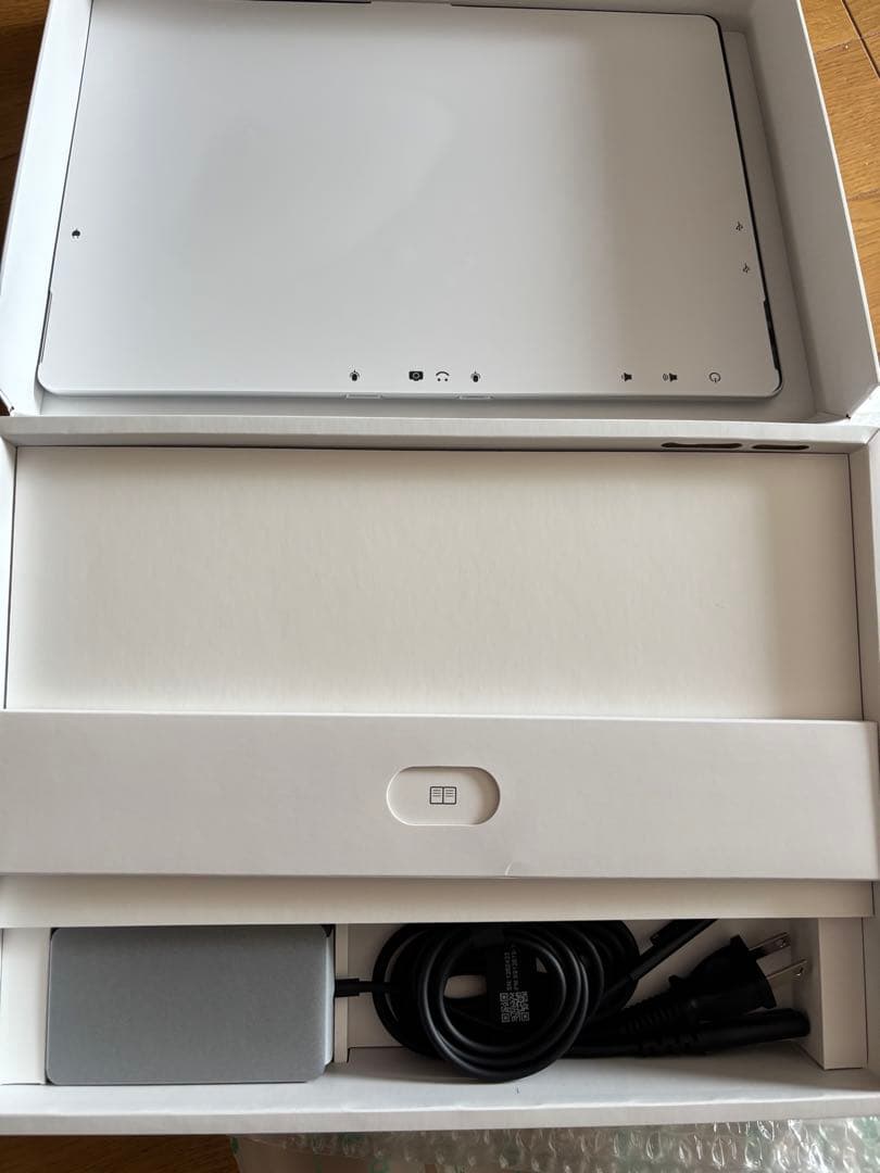 Microsoft Surface Pro第11世代+専用ペン+専用キーボード