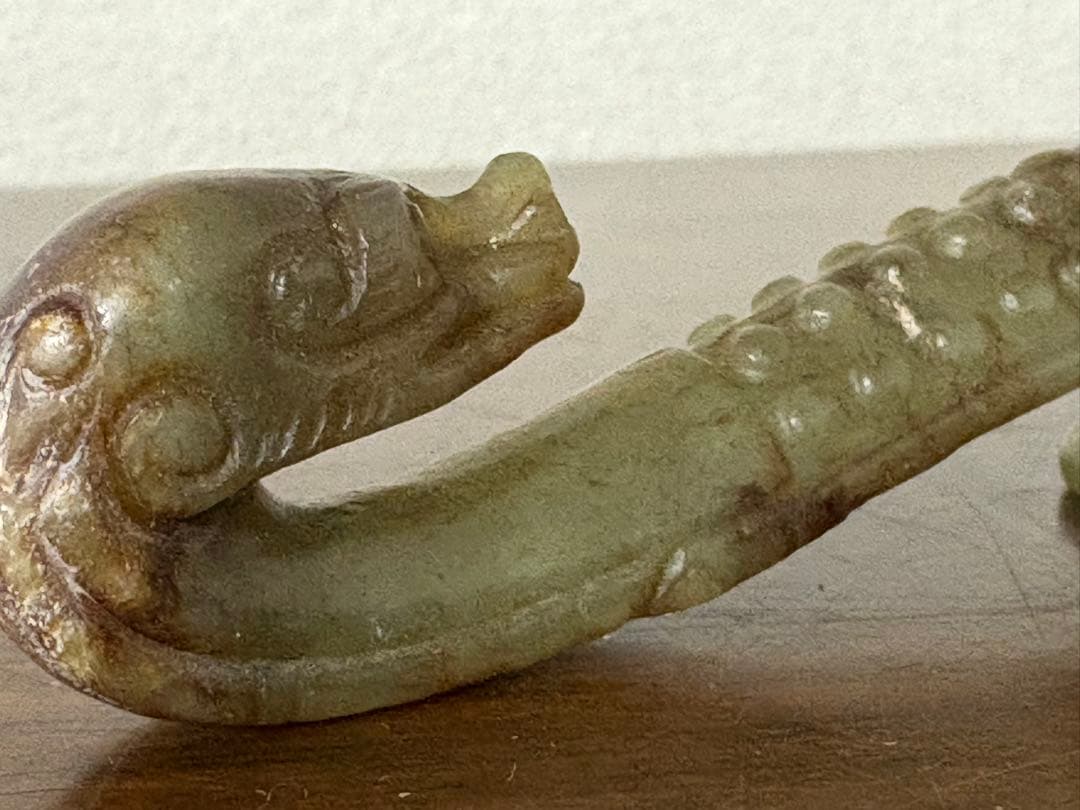 石？玉？の中国的置物　中国美術　帯勾 12cm弱44g