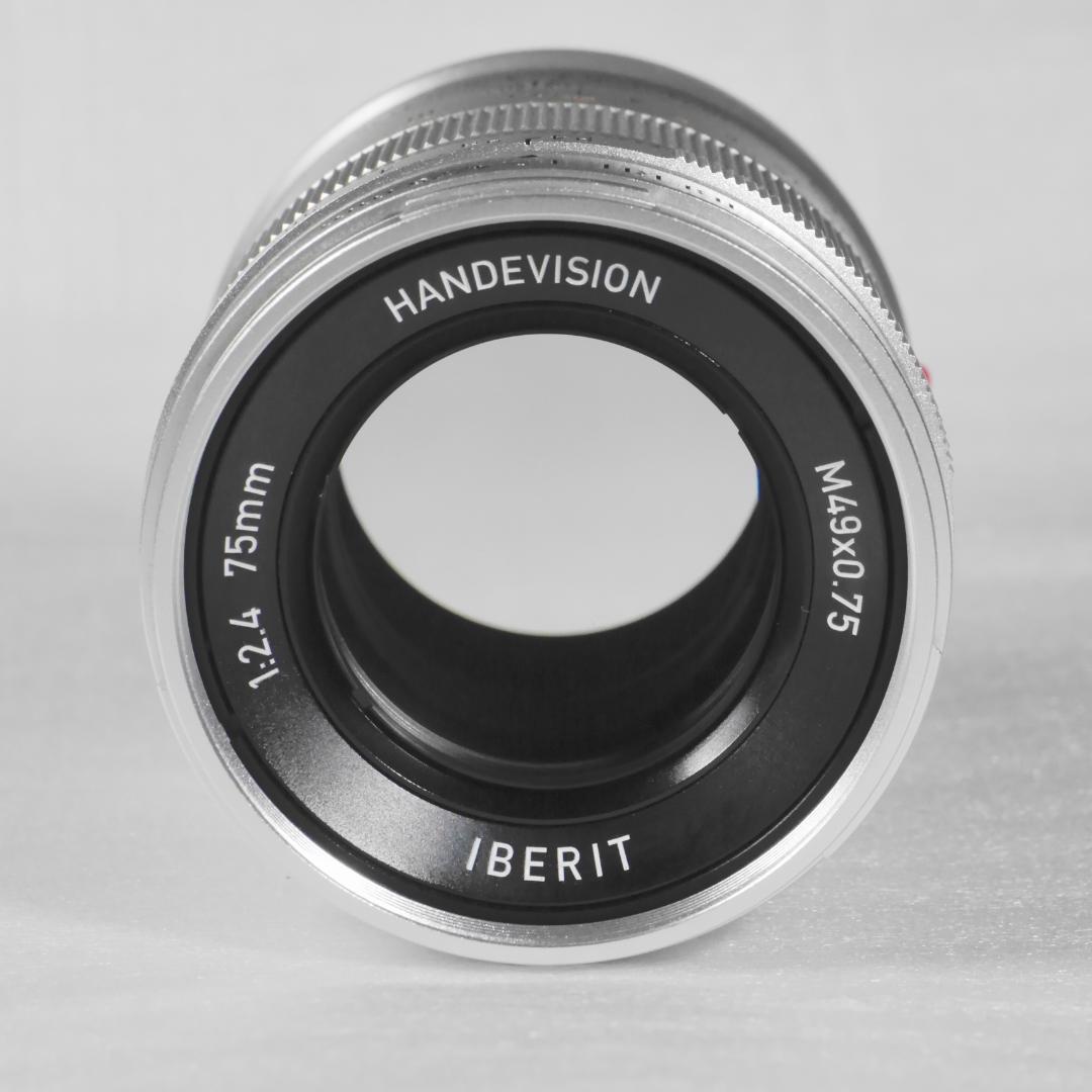【極美品】IBERIT 75mm f/2.4シルバー，専用フード付，ソニーE用