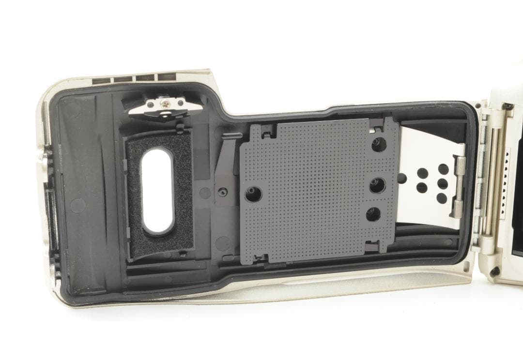 OLYMPUS オリンパス μ ZOOM 105 DELUXE フィルムカメラ